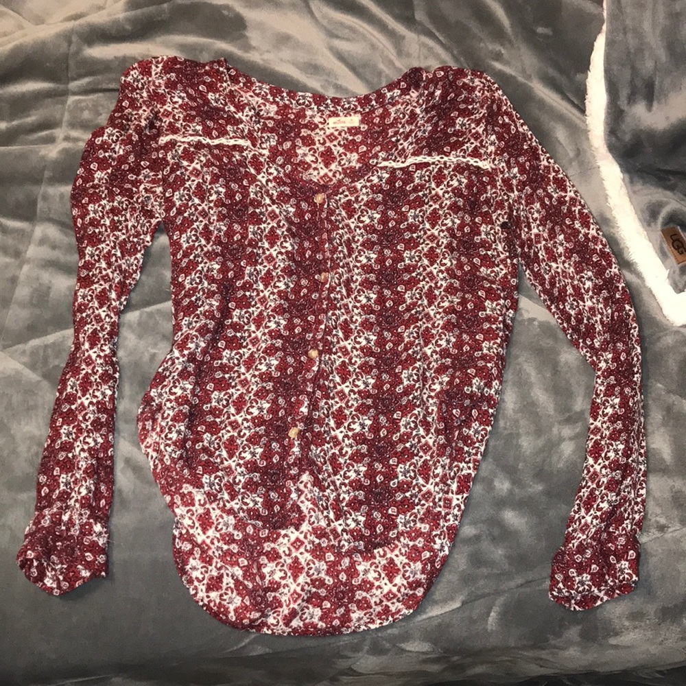 Hollister long sleeve top